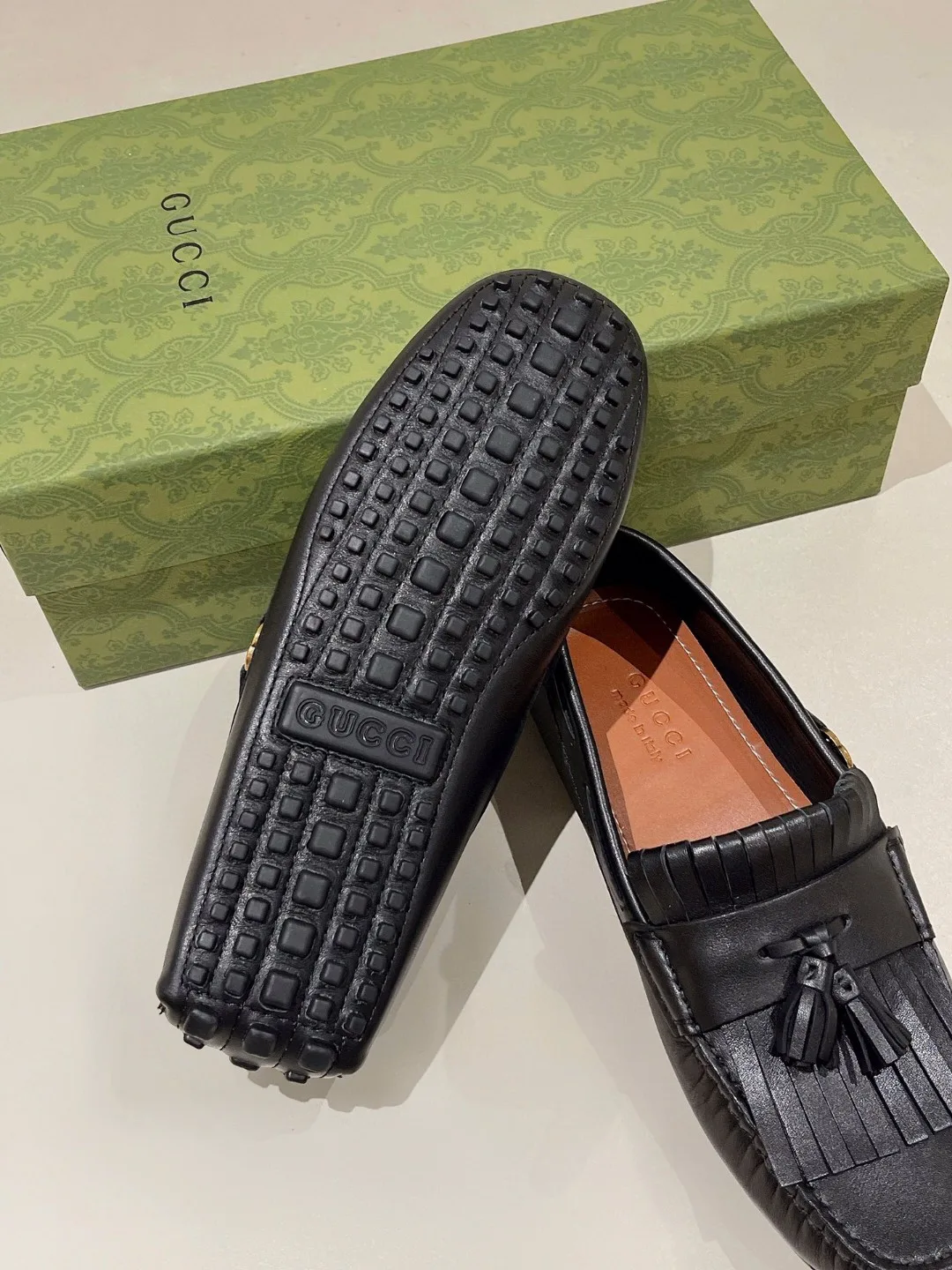 Alternative view of Gucci Men’s Loafer With Driver Interlocking G Black