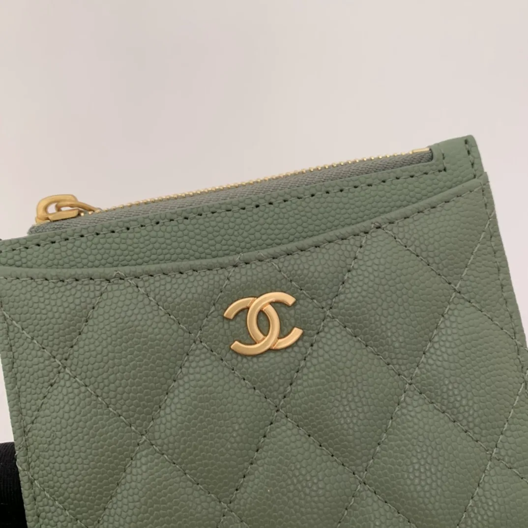 Alternative view of Chanel Flat Card Holder Olive Bag /