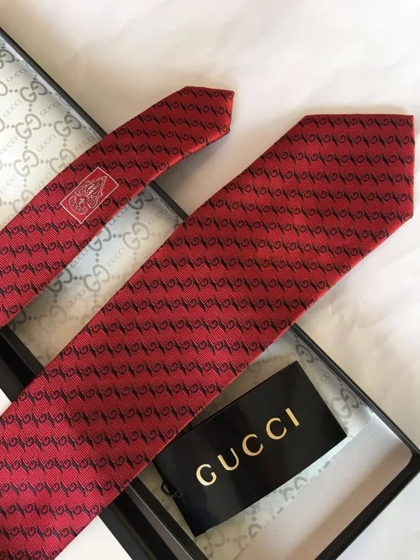 Gucci G Silk Jacquard Tie Red GG Men - Image 3