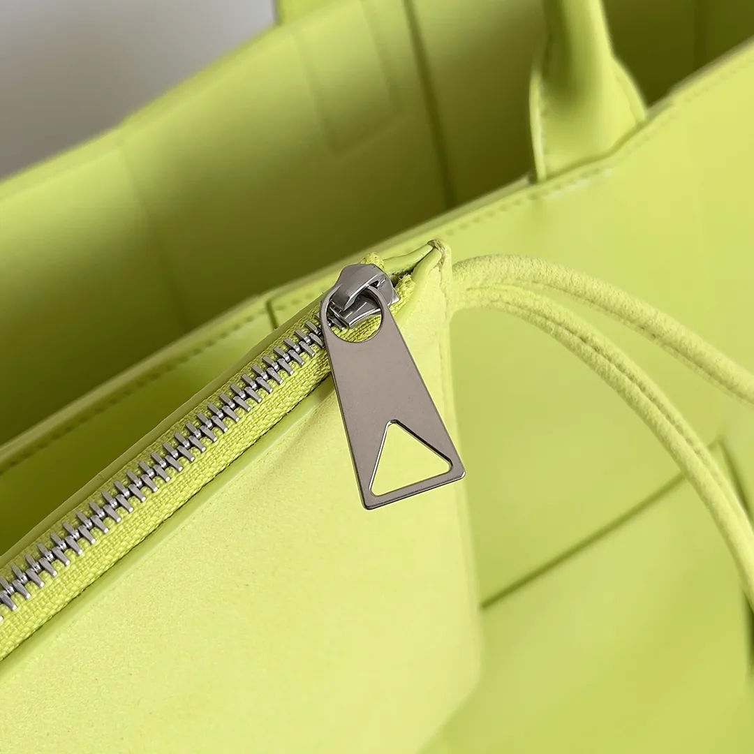 Bottega Veneta Large Arco Tote Bag Yellow - Image 4