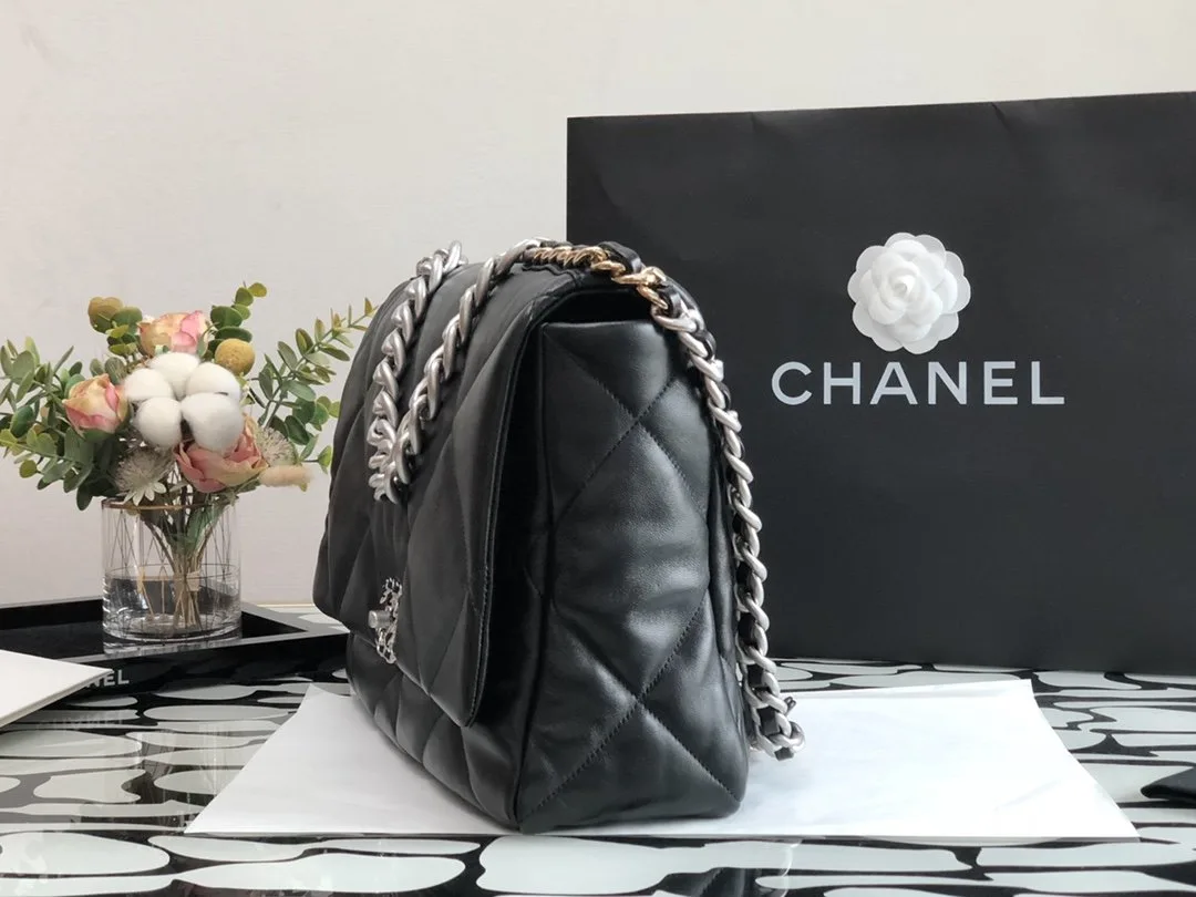 Chanel 19 Maxi Crossbody Bag / Black Silver Hardware - Image 5