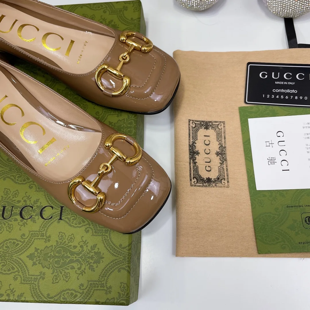 Gucci Mid-Heel Pump With Horsebit Green - Image 6