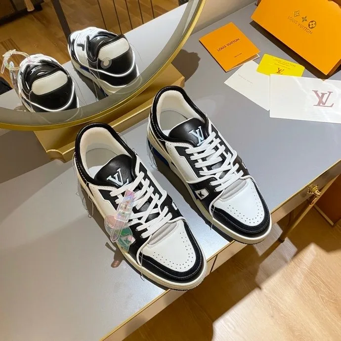Louis Vuitton Trainer Sneaker Black/White Virgil Abloh - Image 3