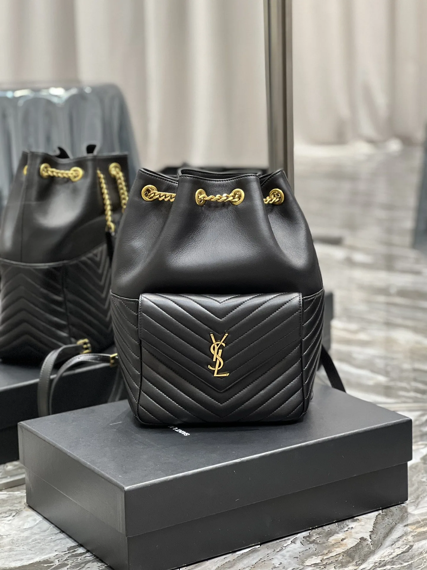 Saint Laurent JOE