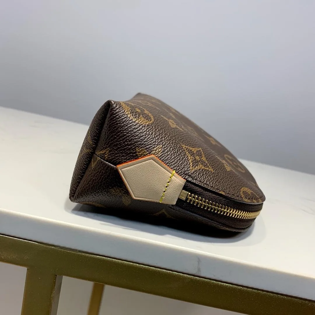 Louis Vuitton Cosmetic Pouch PM Monogram Canvas - Image 4