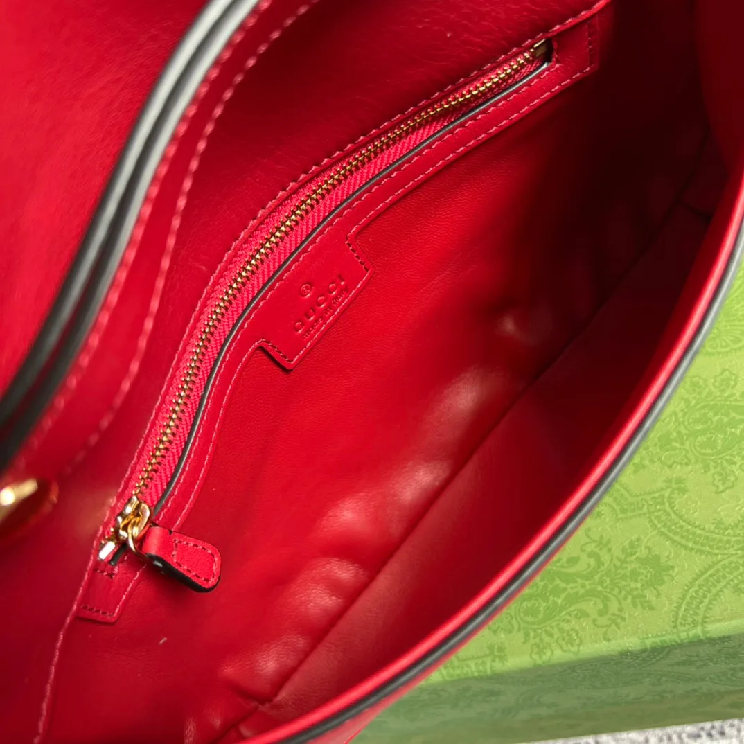 Gucci Blondie Medium Shoulder Bag / Red Gold Hardware - Image 8