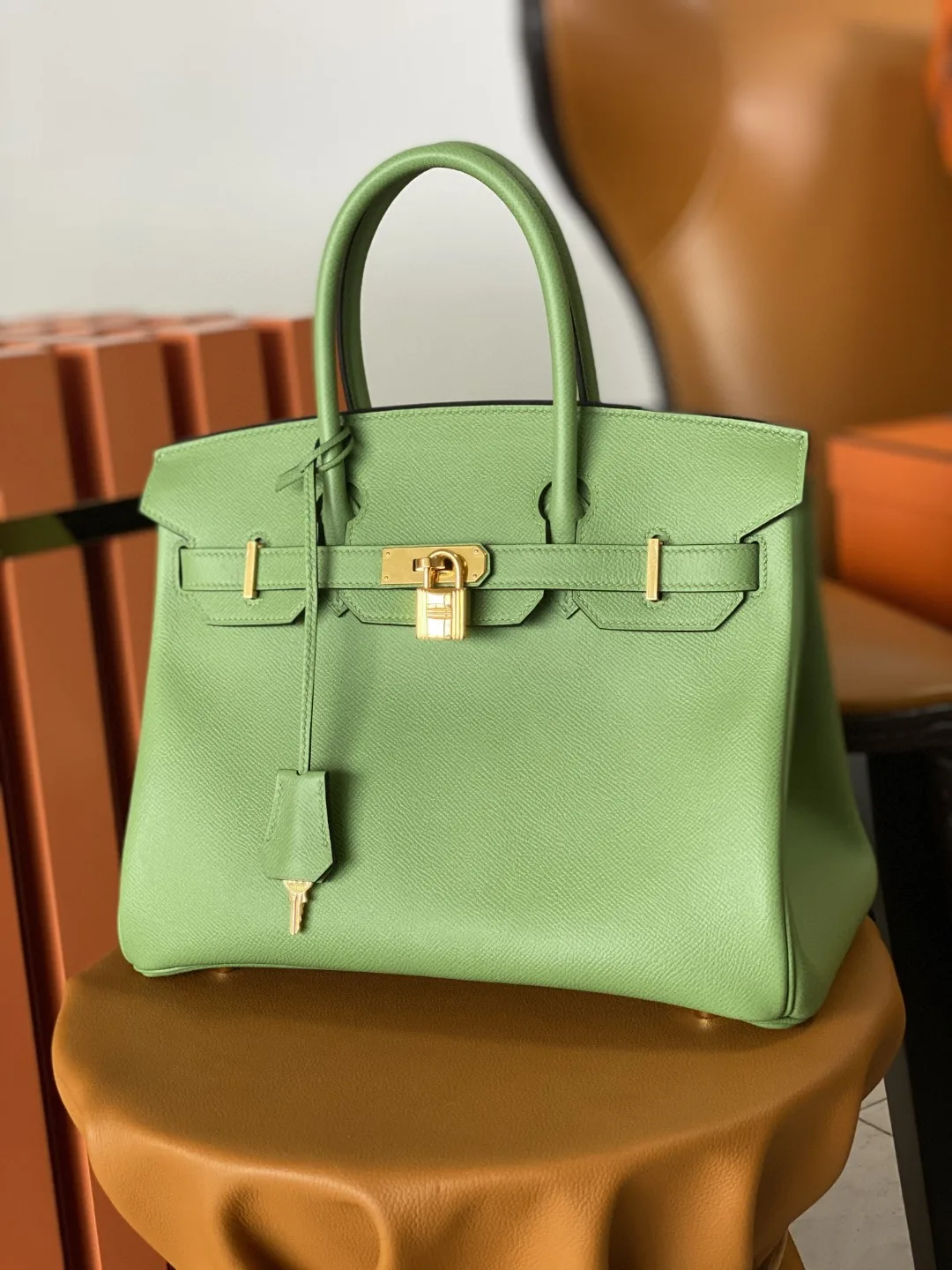 Hermes Birkin Top Handle Bag / Nata Swift Green Gold Hardware - Image 3
