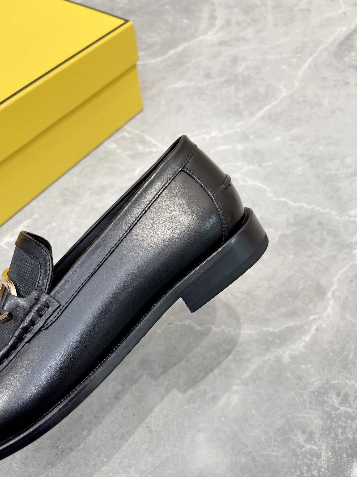 Fendi FD OLock Loafers Black - Image 4