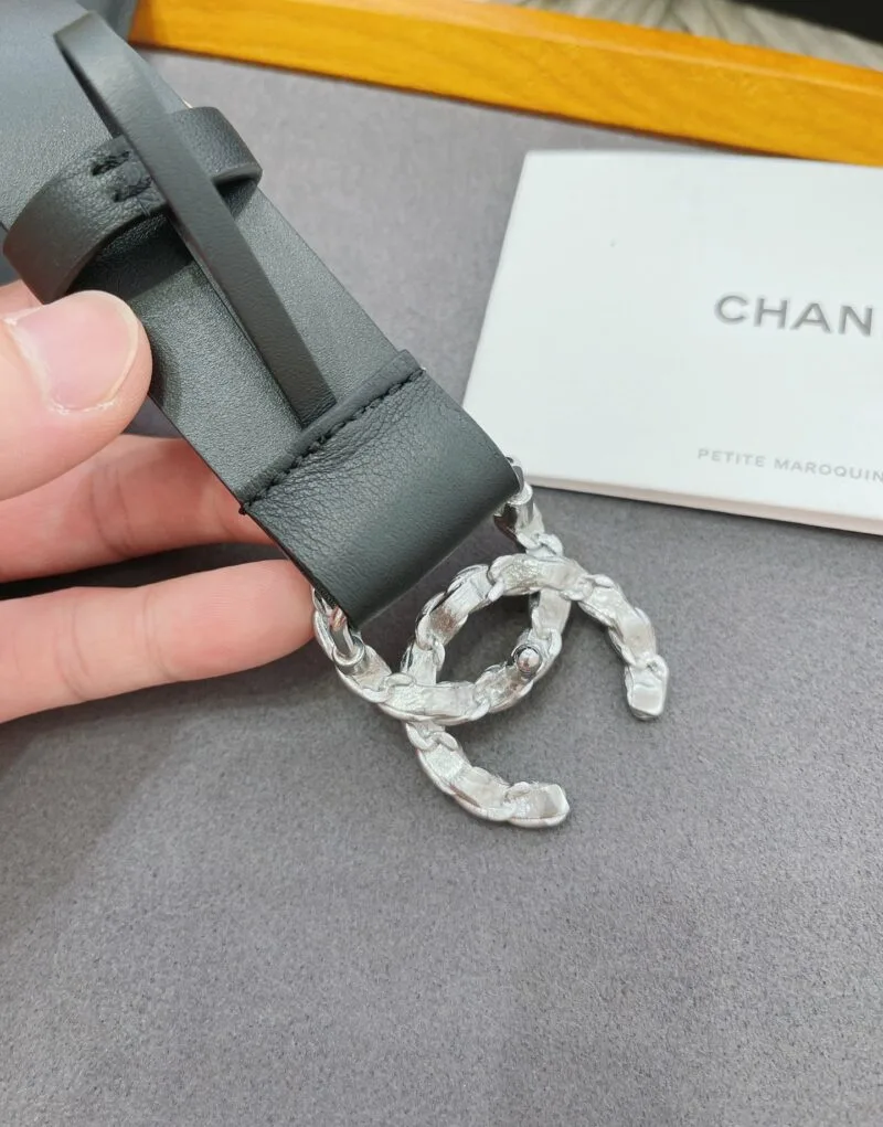 Alternative view of Chanel Shiny Silver Tone Chain Interlocking C Belt Black