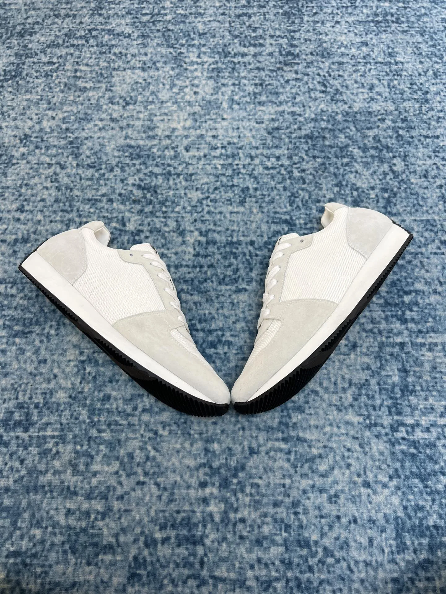 Alternative view of Hermes Escape Sneakers White