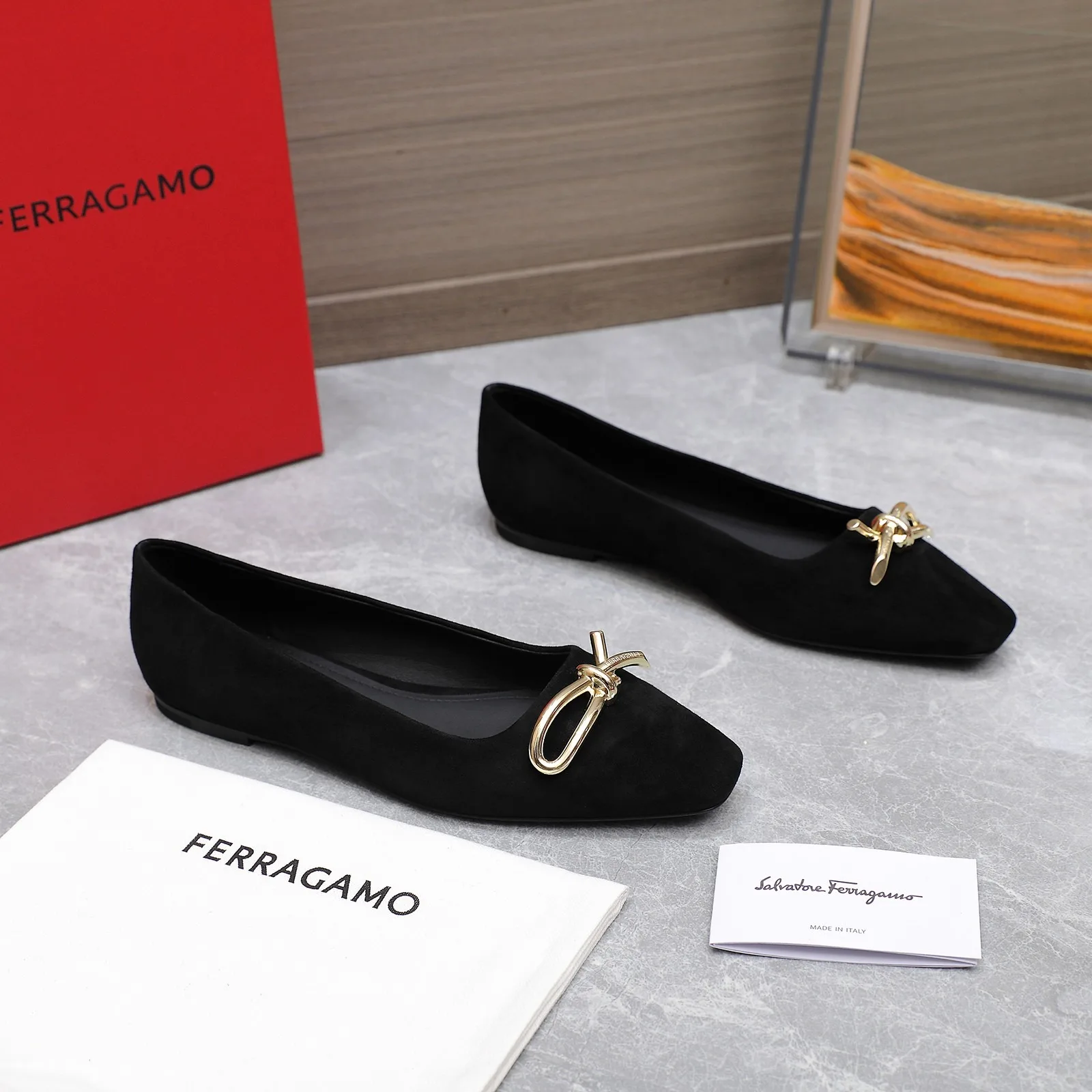 Ferragamo Ballet Flat With Asymmetric Bow Black 01H388 - Image 11