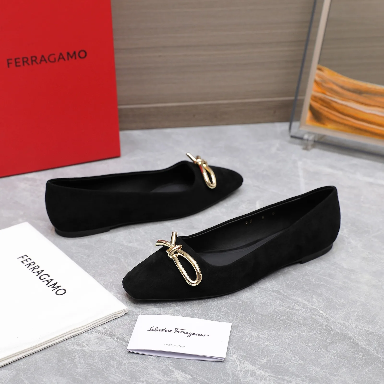 Ferragamo Ballet Flat With Asymmetric Bow Black 01H388 - Image 4