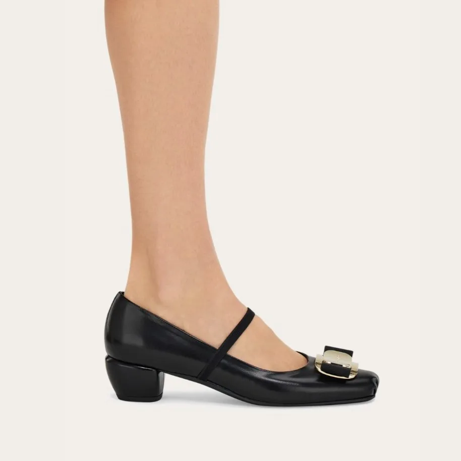 Alternative view of Ferragamo New Vara Plate Pump Black 01K093