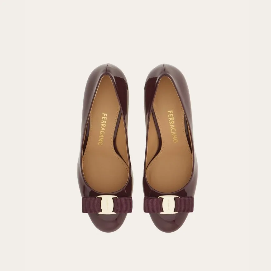 Ferragamo Vara Bow Pump Plum 01L218 - Image 4