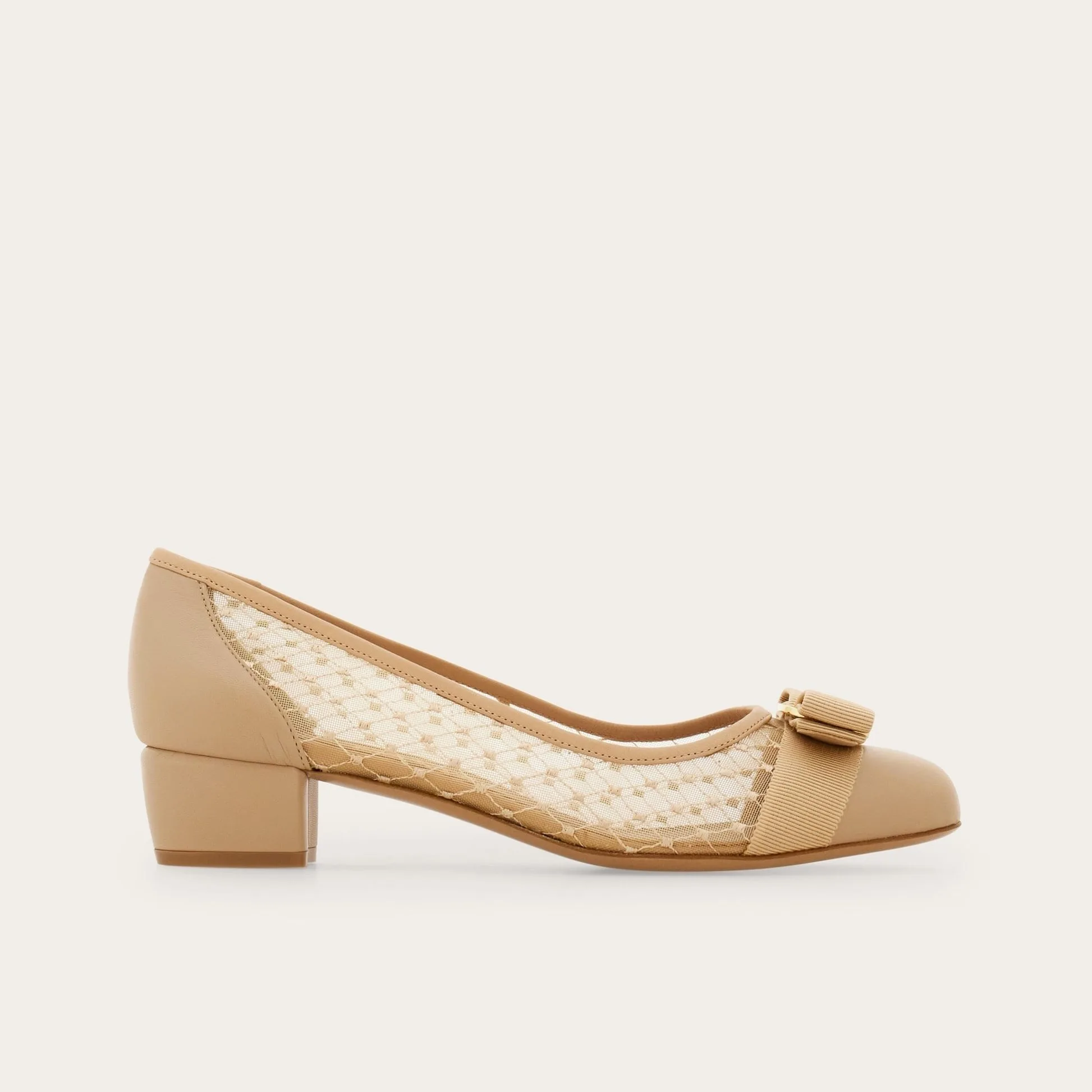 Ferragamo Vara Pump Beige 01J562 - Image 3