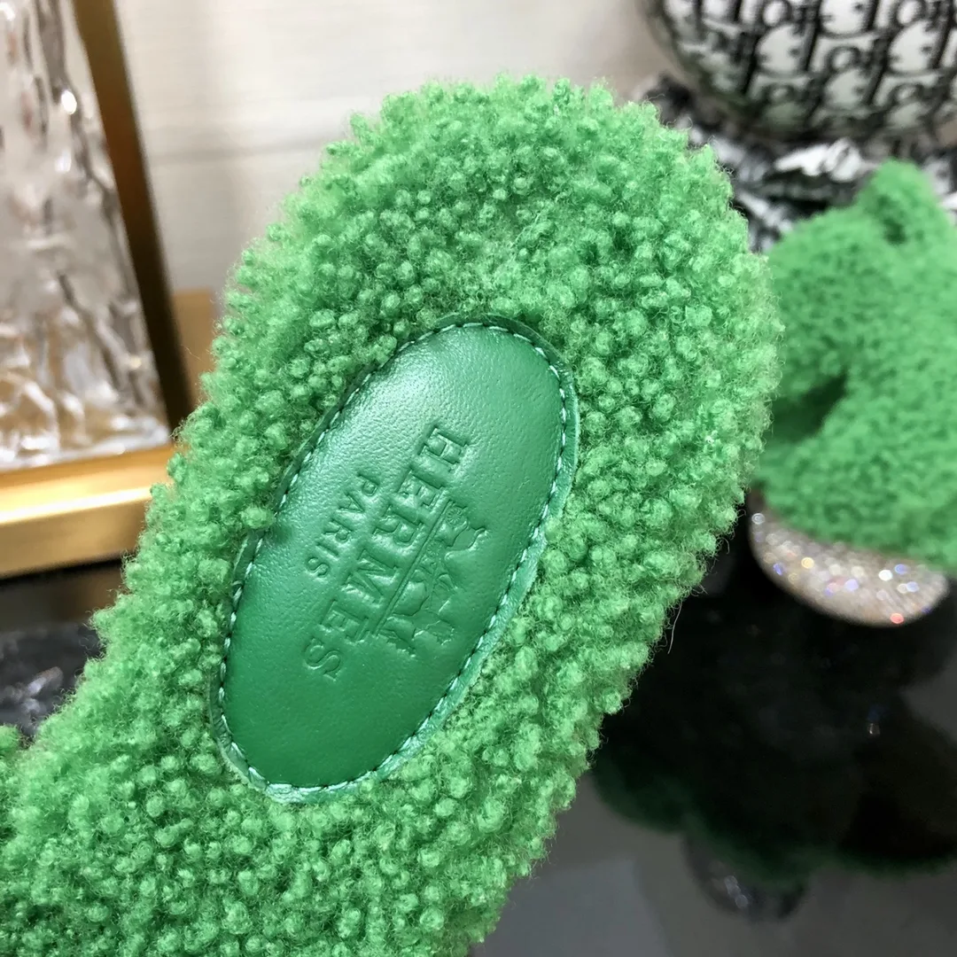 Alternative view of Hermes Oasis Sandal Green /