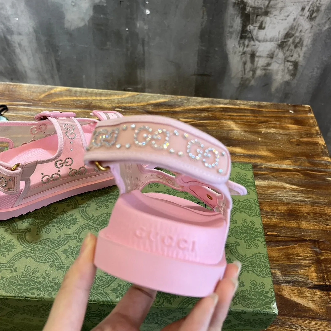 Gucci GG Sandal With Crystals Pink - Image 3