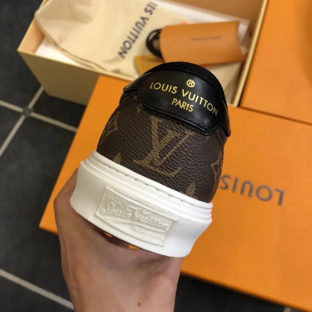 Alternative view of Louis Vuitton LV Trocadero Richelieu Sneaker Brown