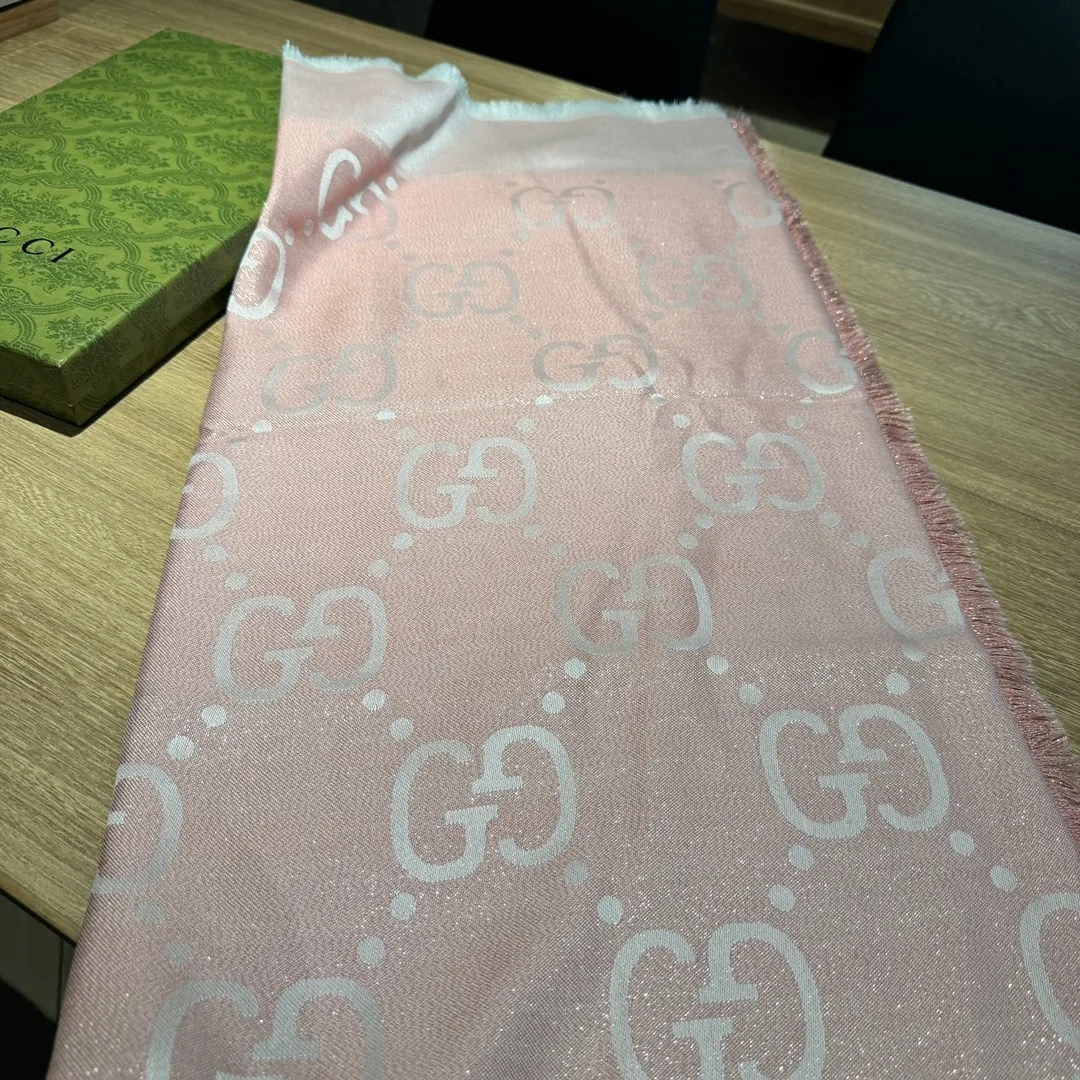 Gucci Jacquard Scarf Pink / - Image 4