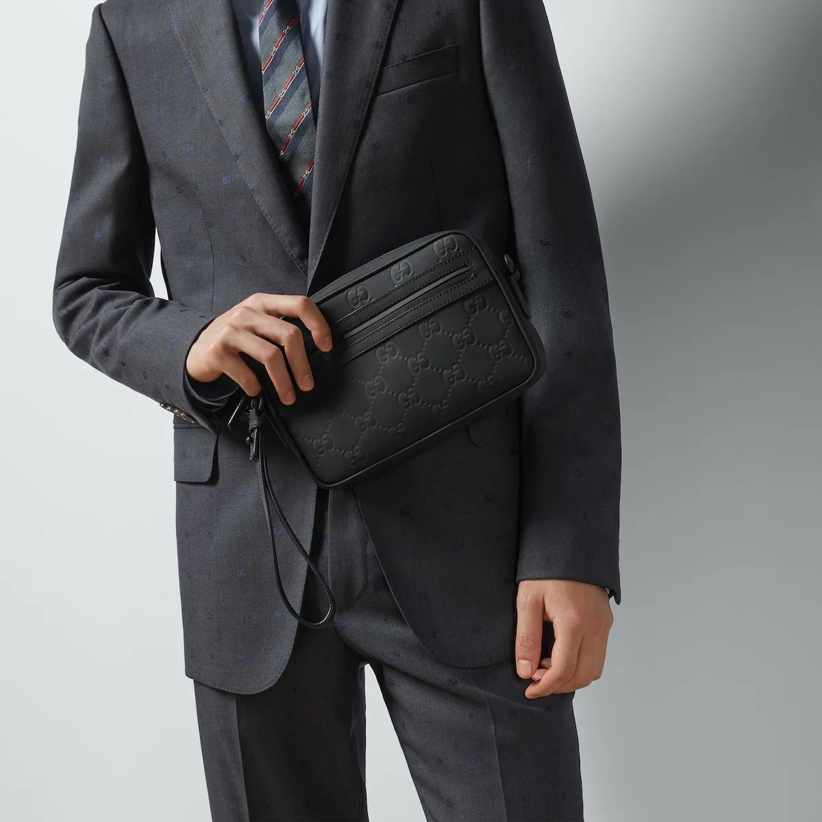 Gucci Rubber-Effect Small Crossbody Bag Black / - Image 3