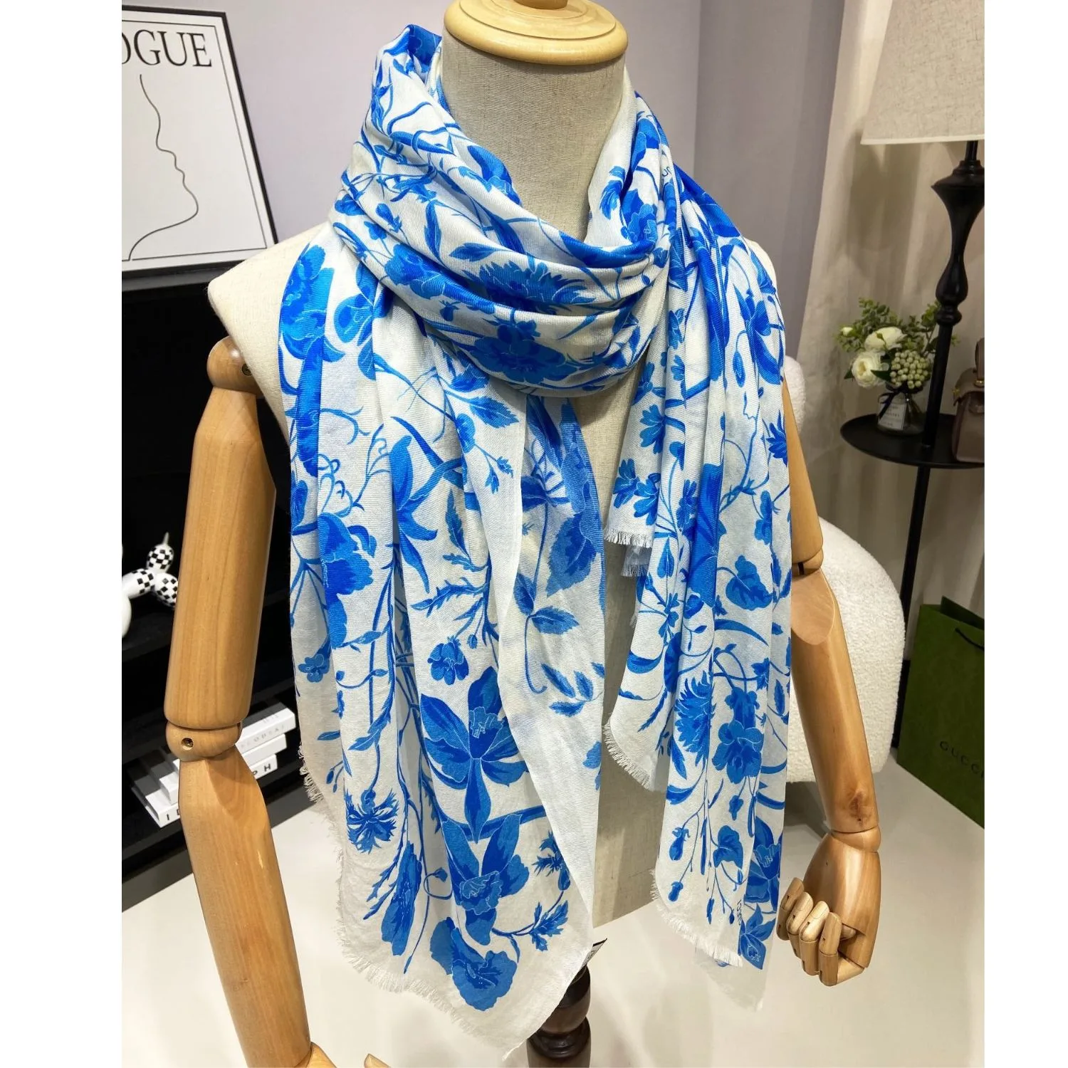 Gucci GG Garden Flower Long Scarf Blue / - Image 4