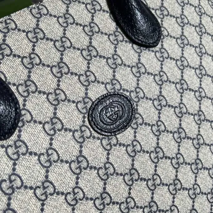 Alternative view of Gucci Tote Bag With Interlocking G Beige And Blue /
