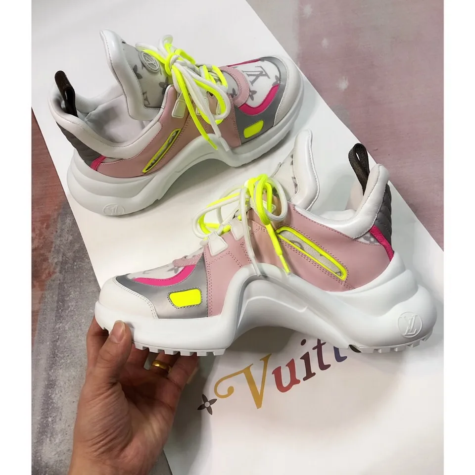 Alternative view of Louis Vuitton Women’s LV Archlight Sneaker Pink