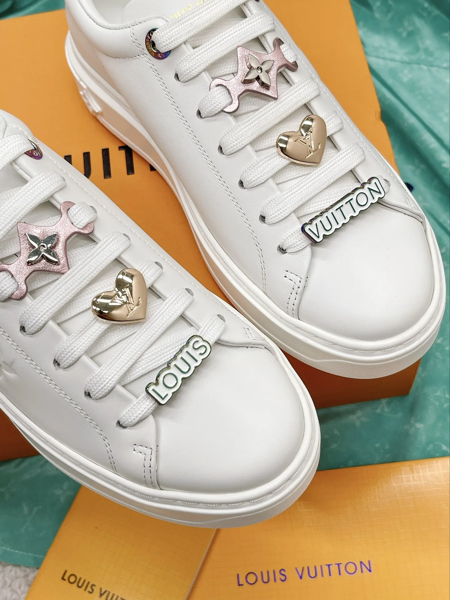 Louis Vuitton Time Out Open-Back Sneaker Green LV 1AA1CZ - Image 5
