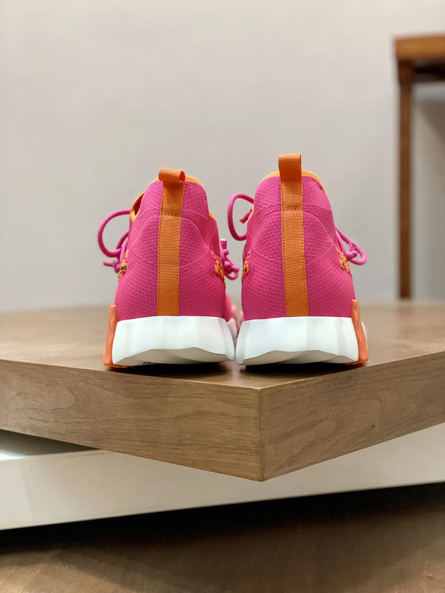 Alternative view of Hermes Sneakers Flex Pink