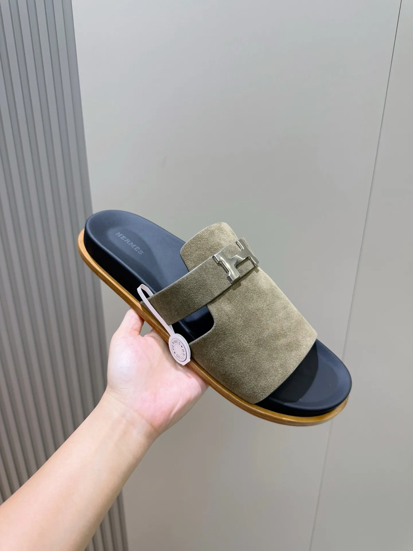 Hermes Jaures Sandals Etoupe - Image 4