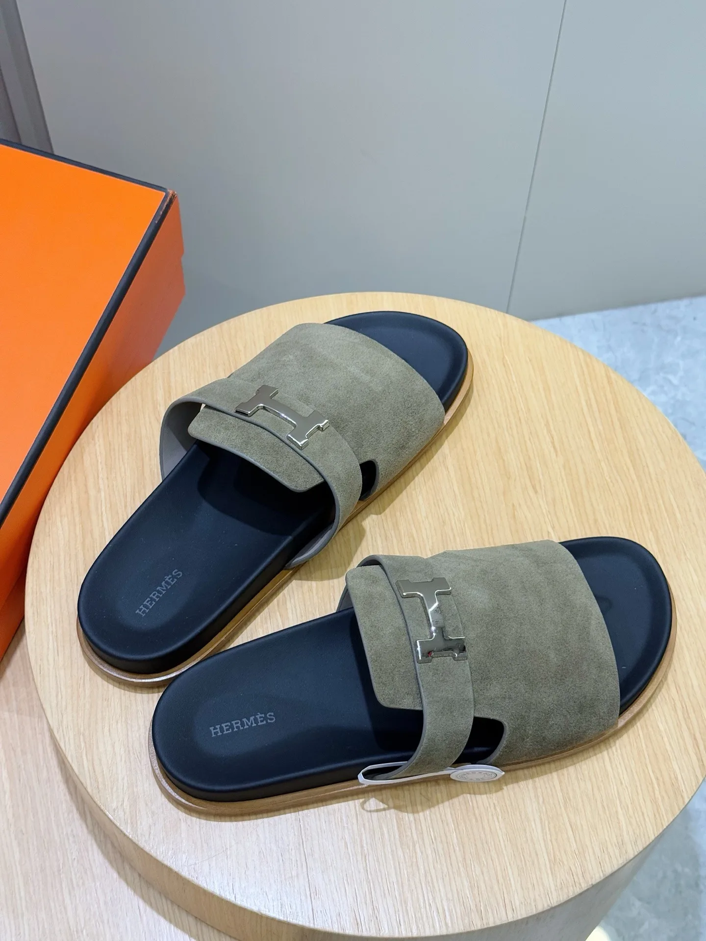 Hermes Jaures Sandals Etoupe - Image 5