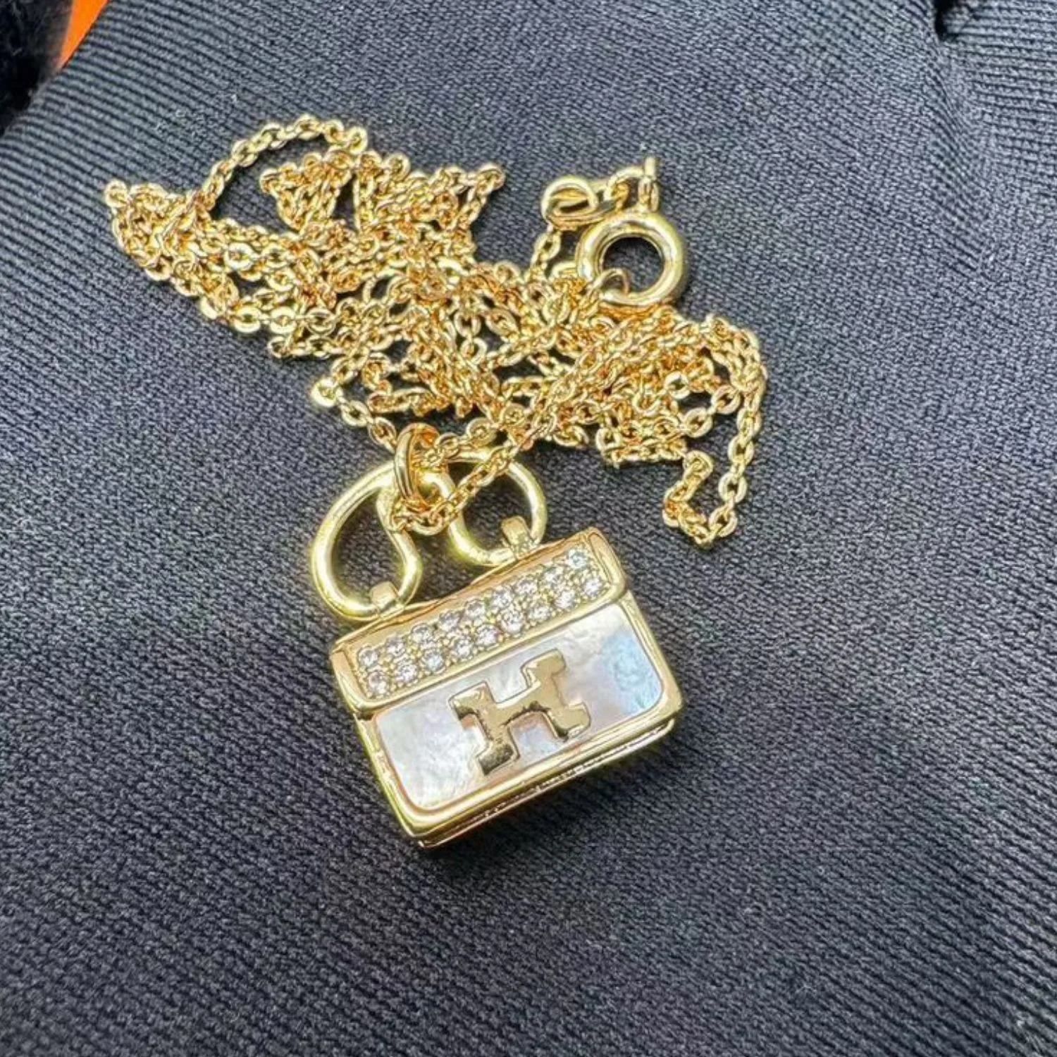 Hermes Amulettes Constance Necklace Gold Tone - Image 3