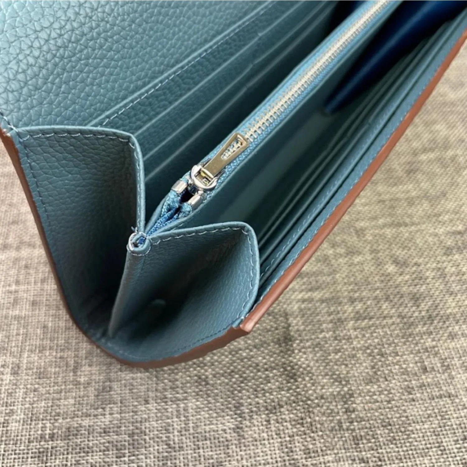 Hermes Constance Togo Long Wallet / Silver Toned Hardware Blue - Image 3