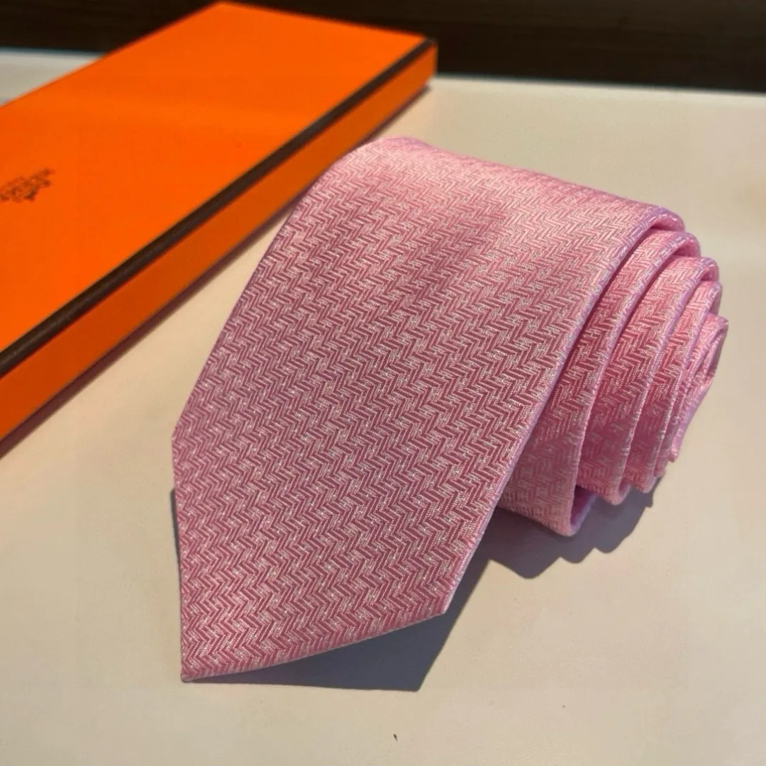 Hermes Elegent Rose Silk Tie - Image 8