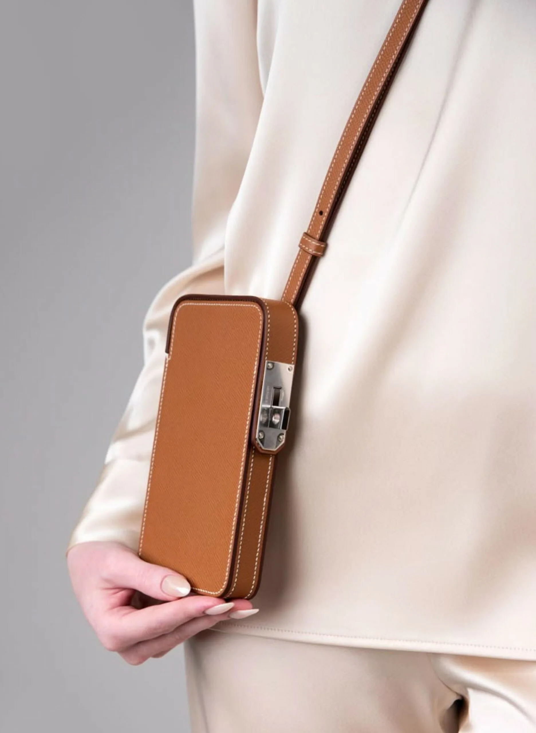 Alternative view of Hermes Hac A Box Phone Case Toffee Silver Hardware /