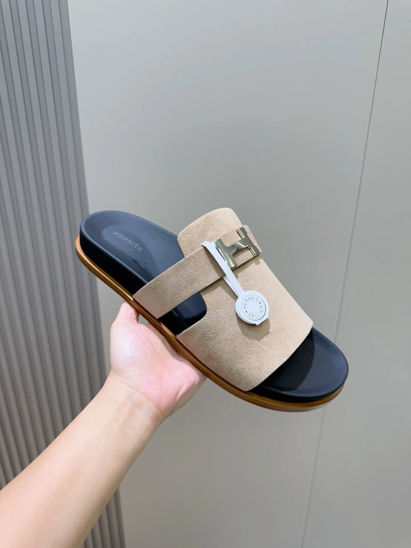 Hermes Jaures Sandals Grayish - Image 5