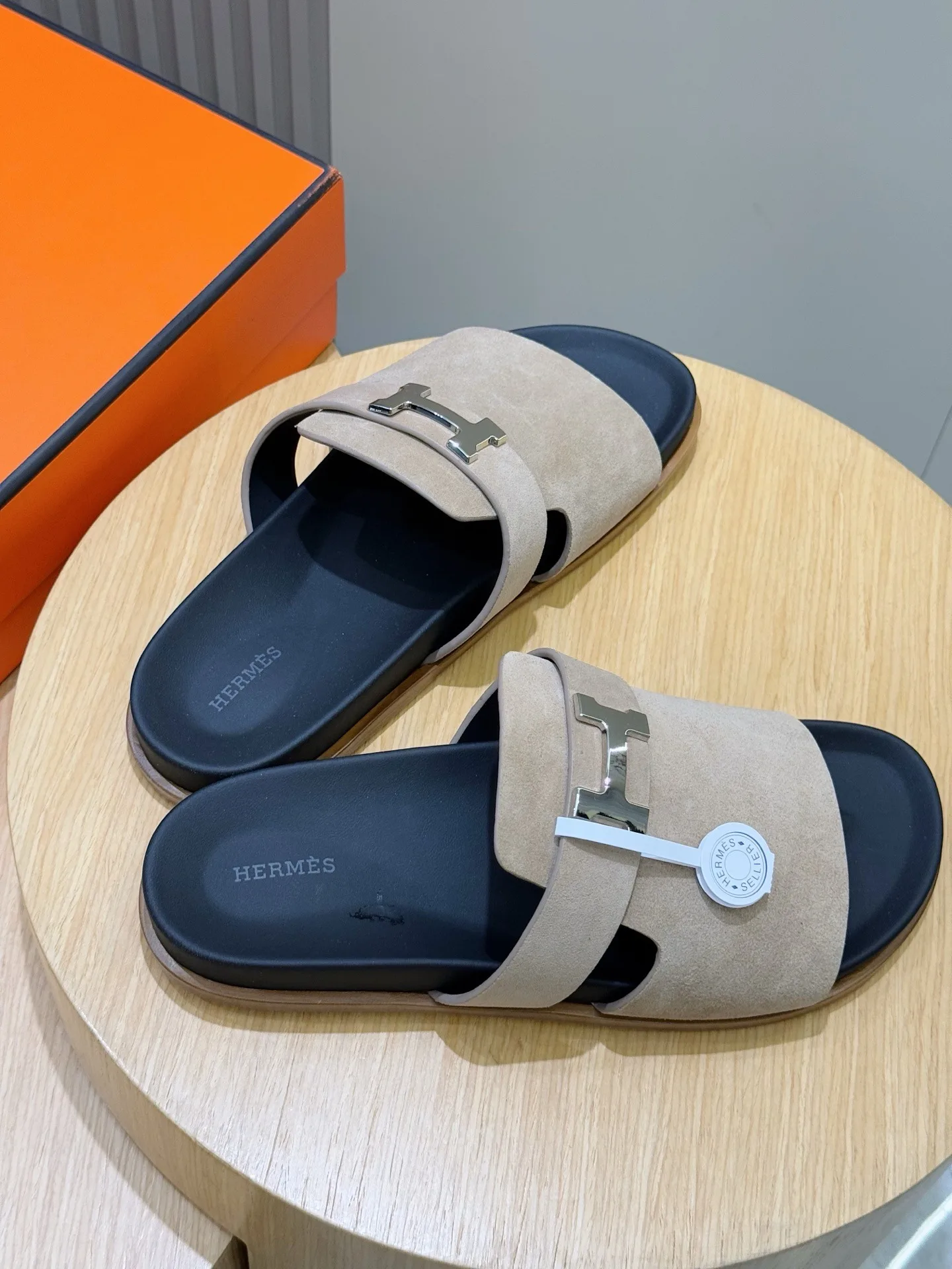 Hermes Jaures Sandals Grayish - Image 6