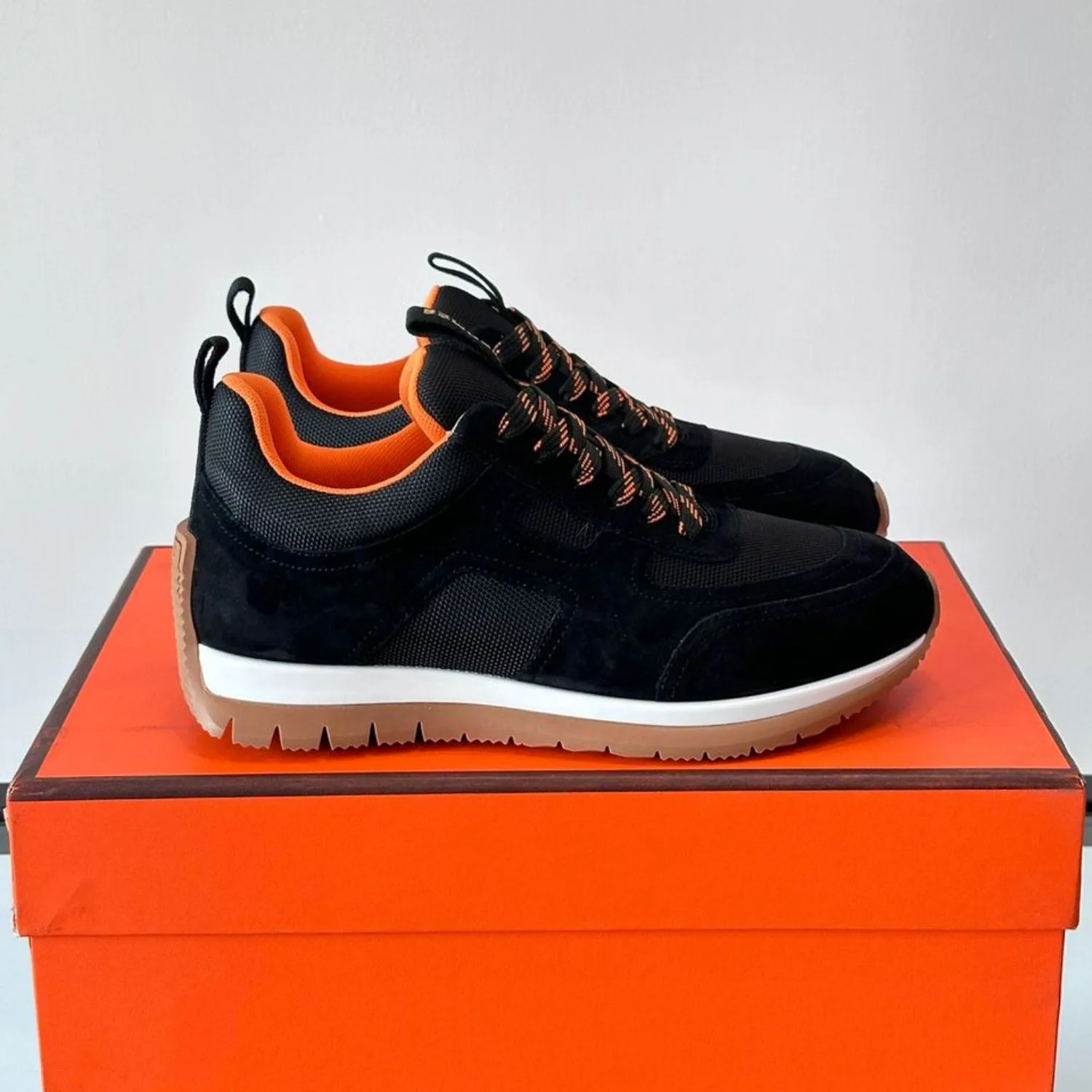 Hermes Jimmy Sneakers Black - Image 7