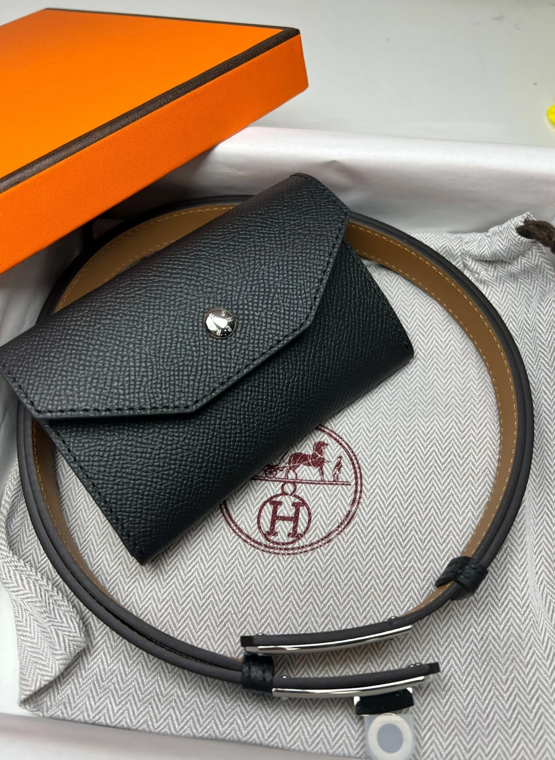 Alternative view of Hermes Kelly Pocket 18 Belt Noir