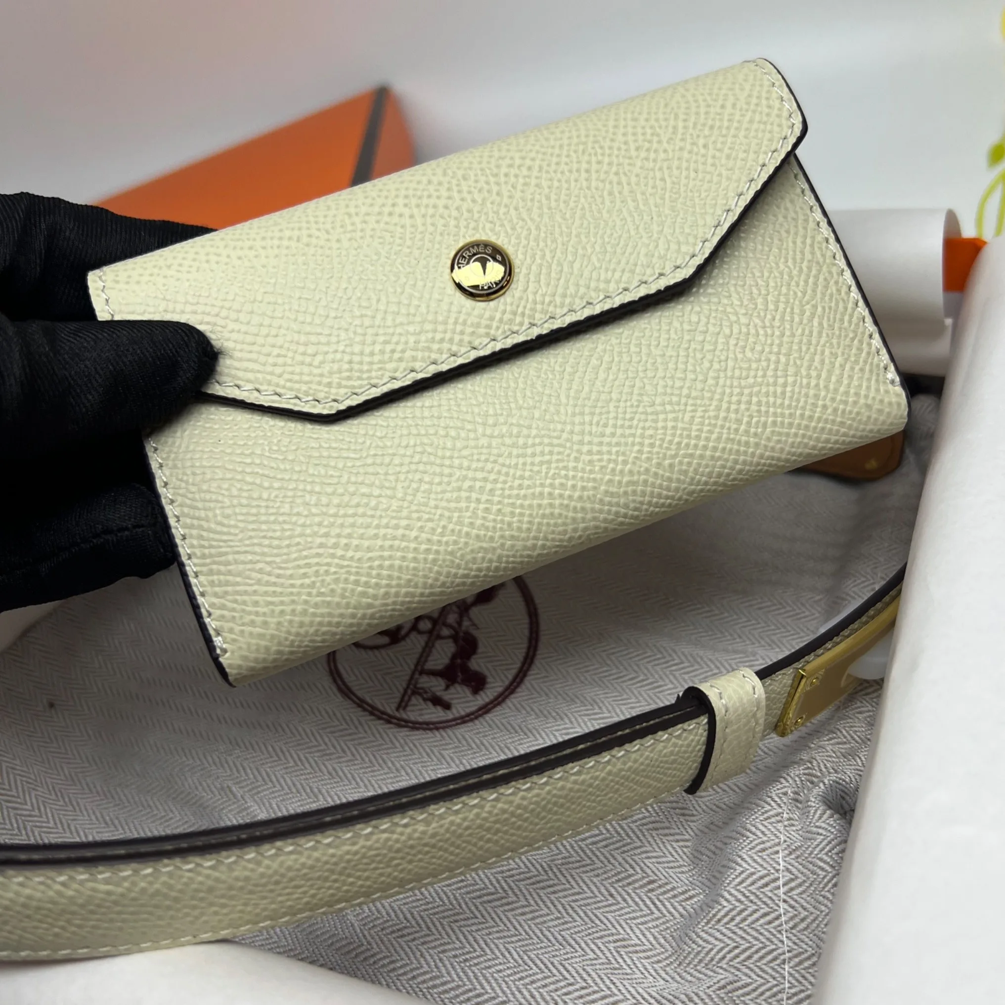 Hermes Kelly Pocket 18 Belt Craie - Image 4