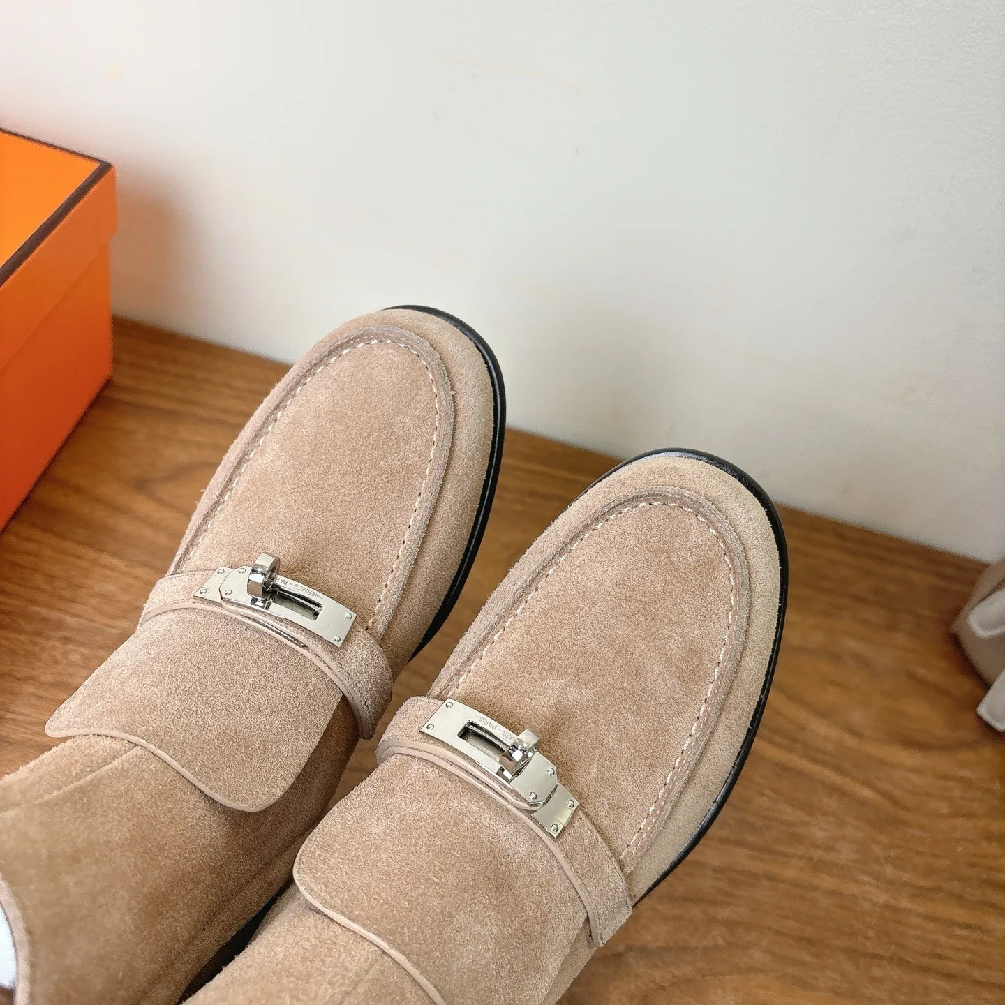 Hermes Kelsy Ankle Boots Beige Camel - Image 4