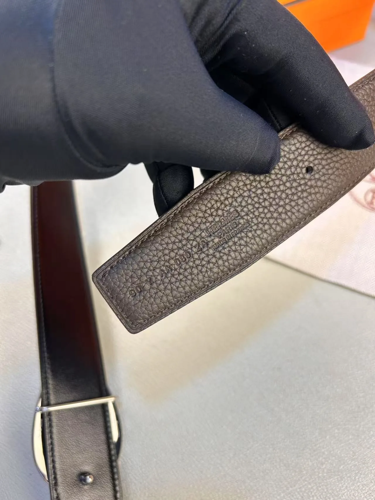 Hermès Luck Belt Buckle Reversible Leather Strap Noir/Chocolat - Image 7