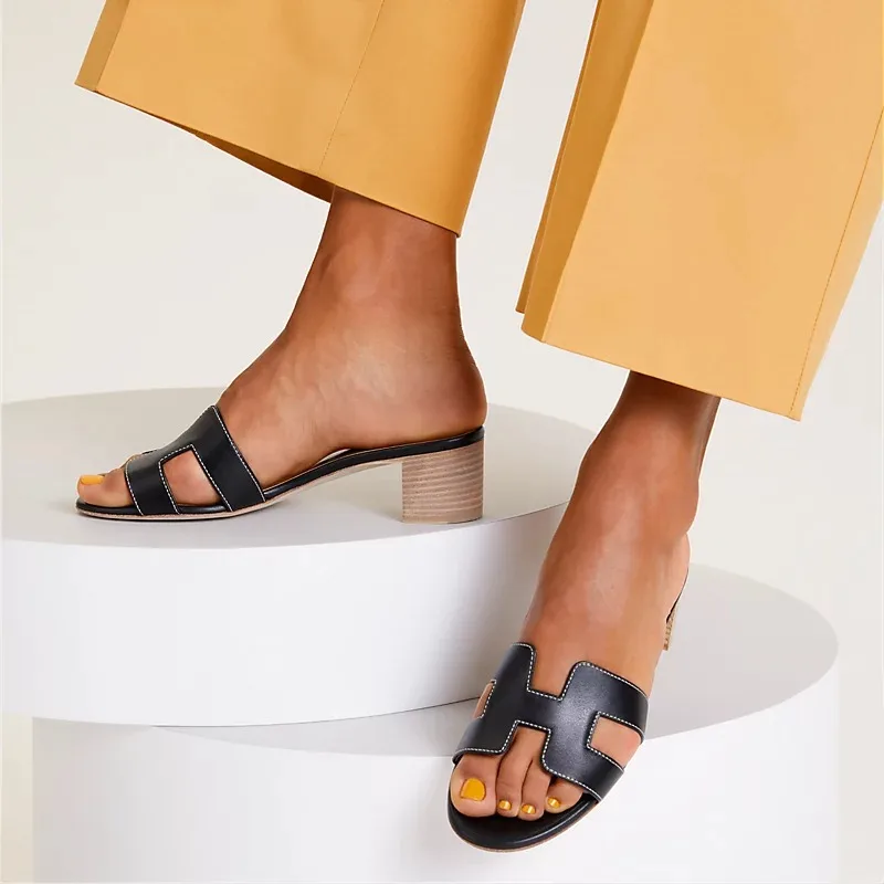 Alternative view of Hermes Oasis Sandals Noir