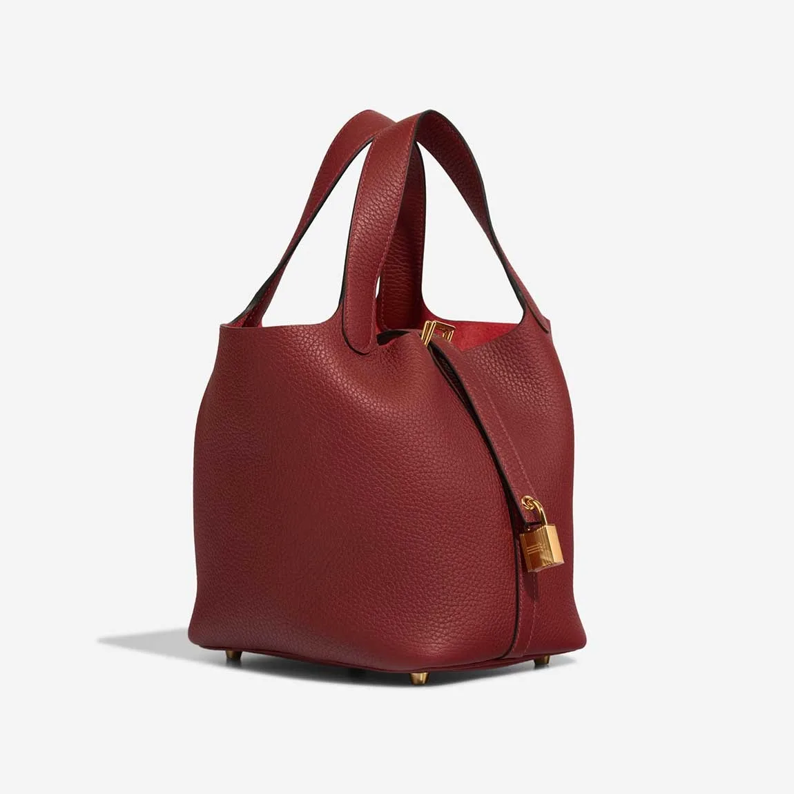 Hermes Picotin 18 Taurillon Clemence Rouge H Top Handle Bag / Red Gold Hardware - Image 3