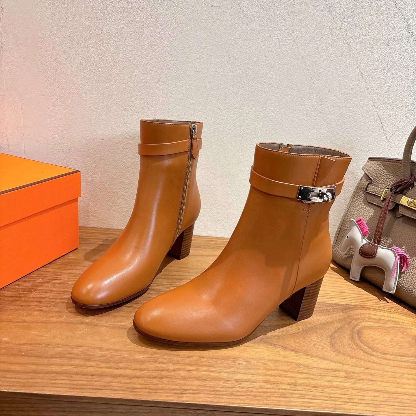 Hermes Saint Germain Ankle Boots Naturel - Image 5