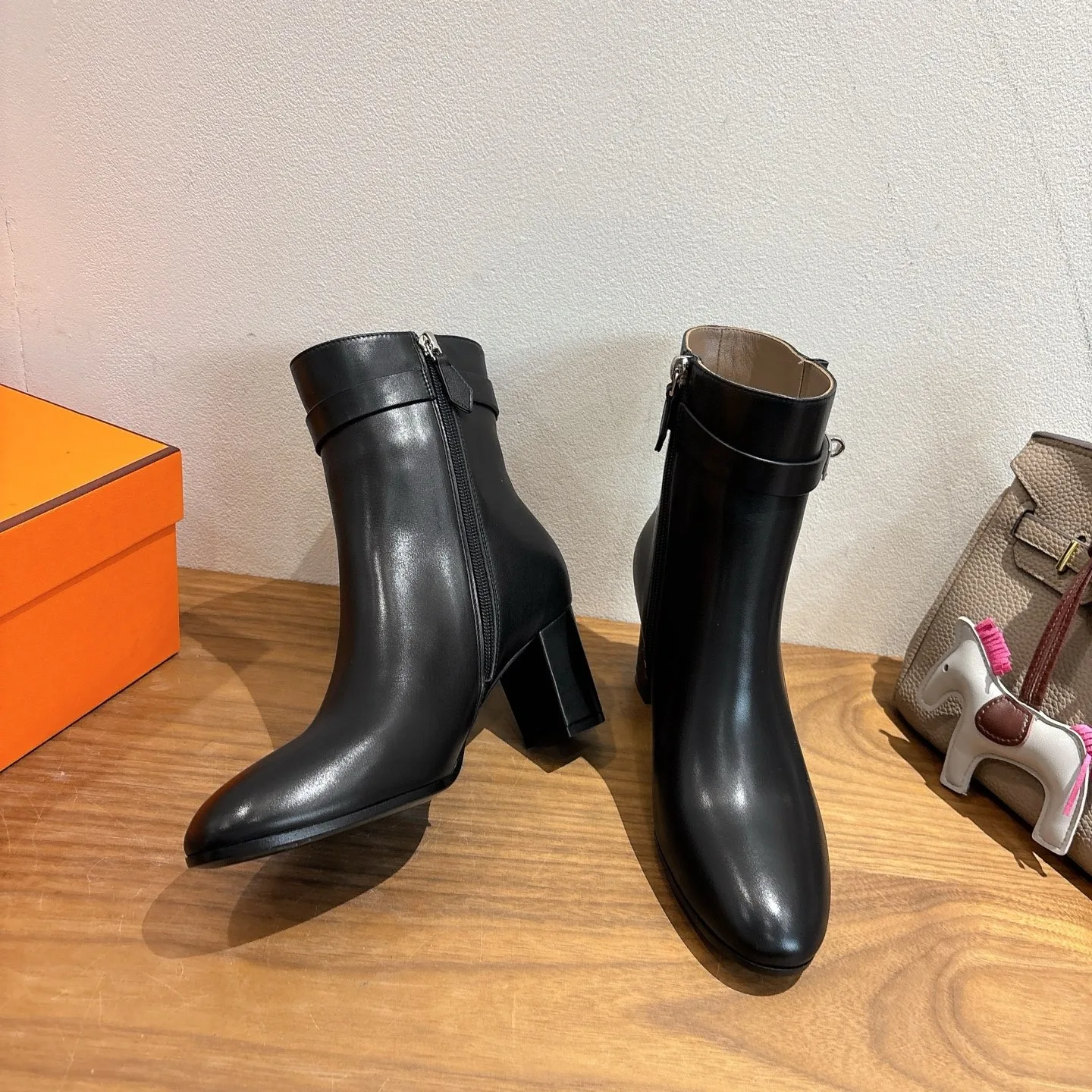 Hermes Saint Germain Ankle Boots Noir - Image 9