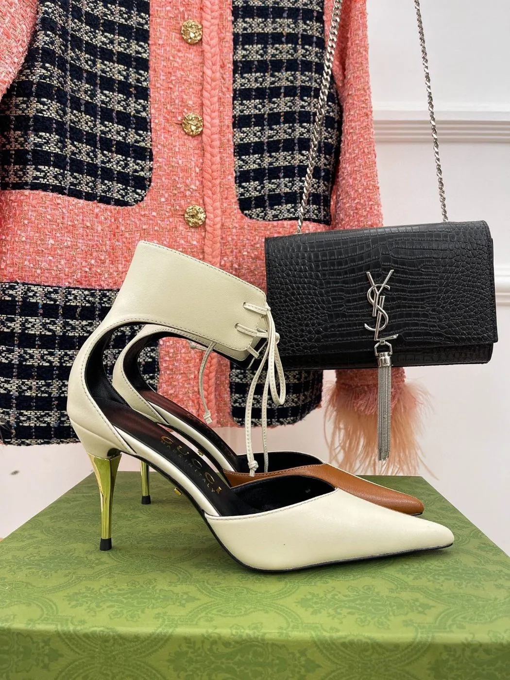 Gucci High Heel Pump With Ankle Cuff White And Brown - Image 5