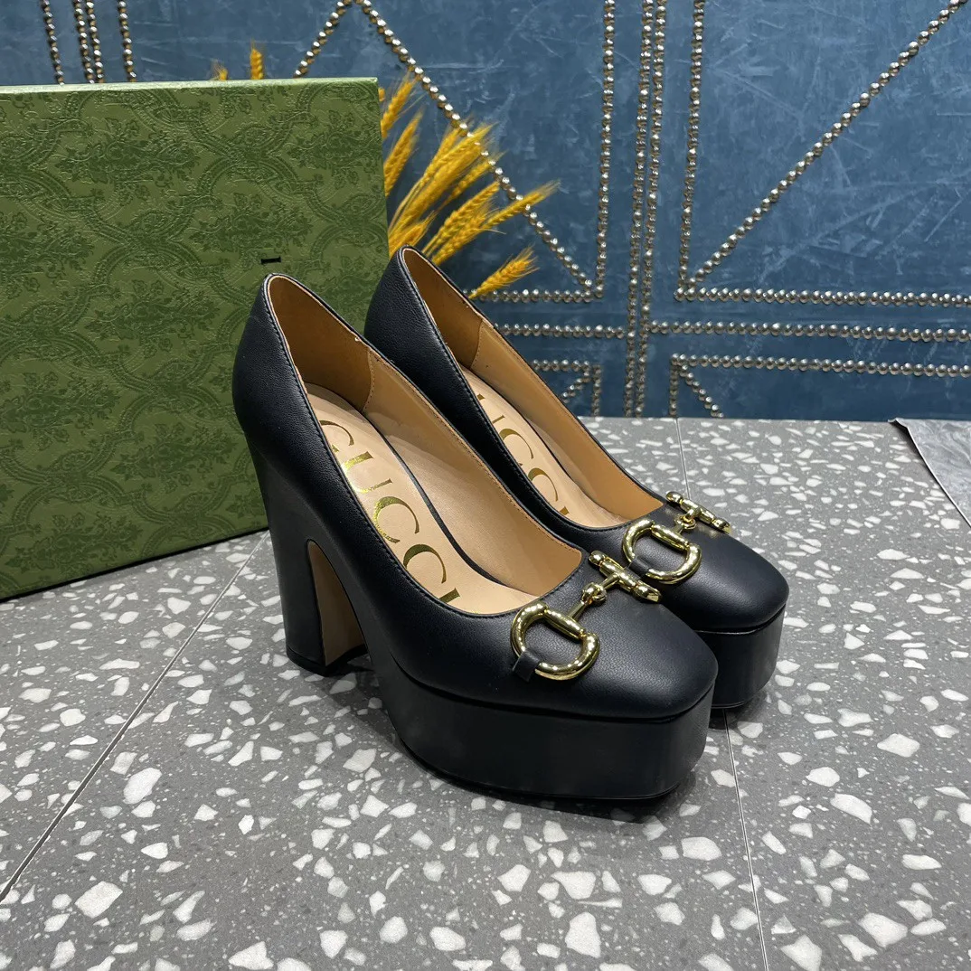 Gucci High Heel Pump With Horsebit Black - Image 3