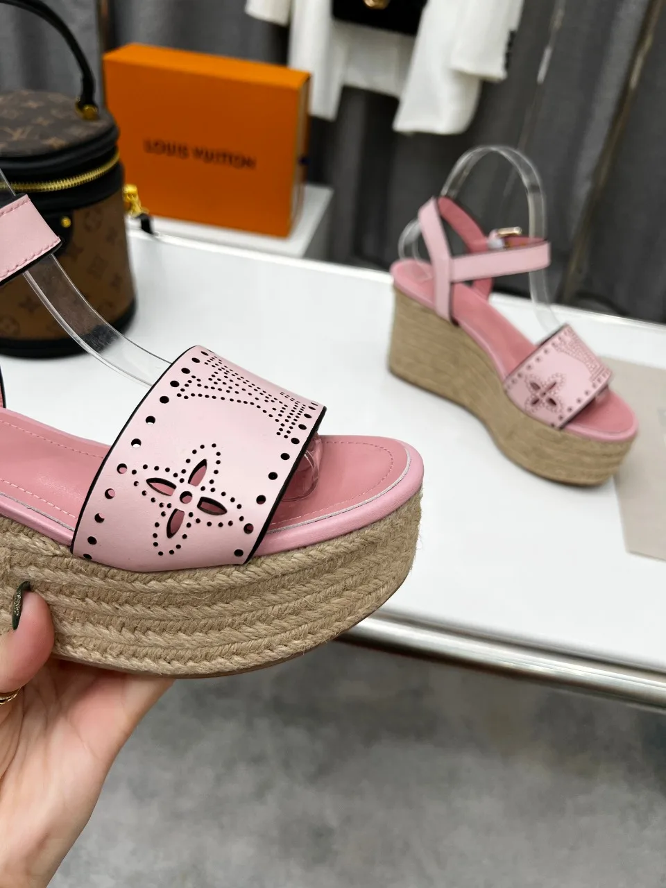 Louis Vuitton Women’s Starboard Wedge Sandal Pink - Image 4