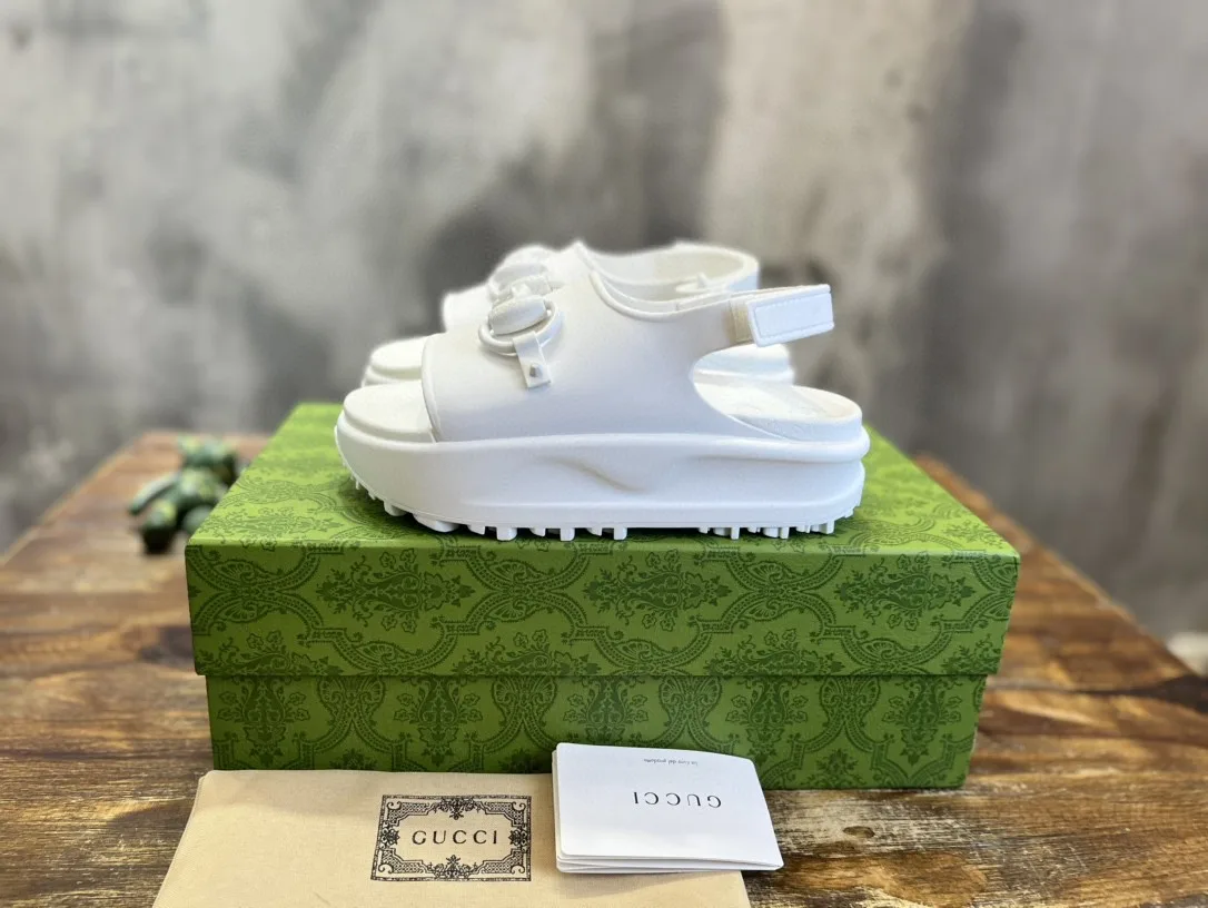 Gucci Horsebit Flatform Sandal White - Image 5